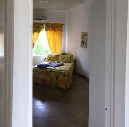 San San Tropez Hotel Port Antonio Exterior photo